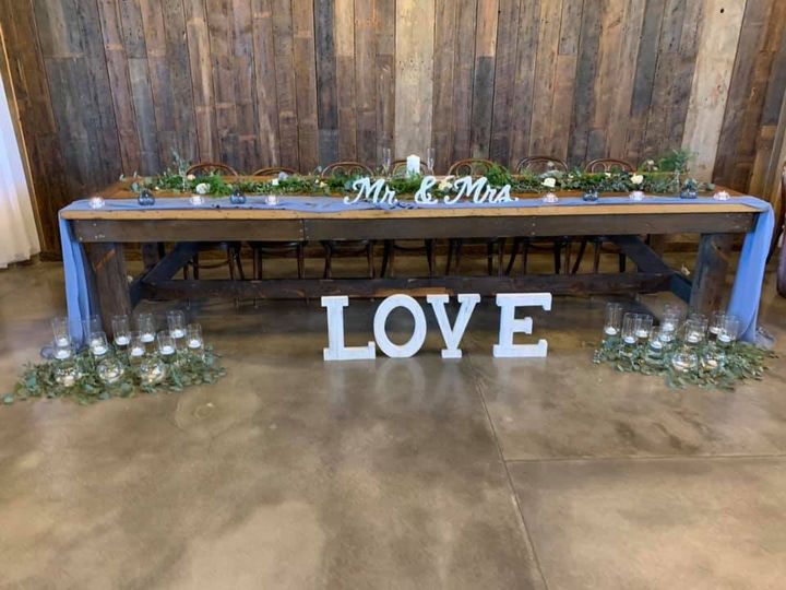 Serving Hands Weddings and Flowers