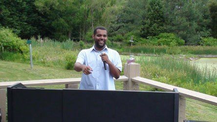 Pro DJ Booking