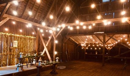 Majestic Oaks Wedding Barn & Events