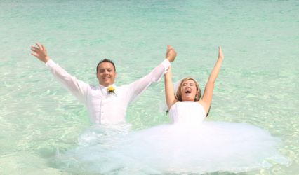 Personal Touch Wedding and Rentals