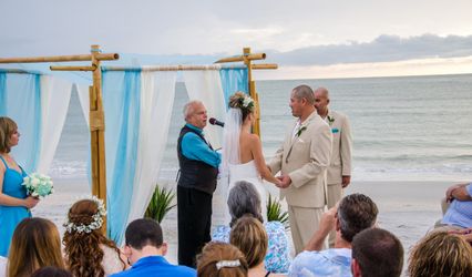 Florida Beach Weddings by Weddings On a Whim