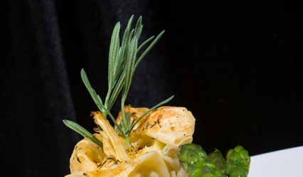 Lee John's Catering