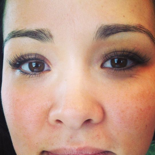 Eyelash Extensions by Nina