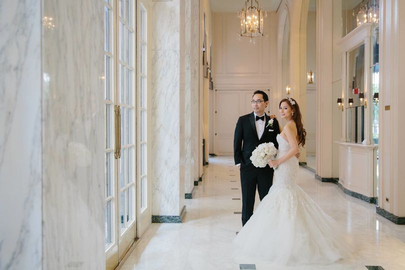 Modern LA Weddings