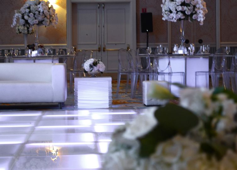 Fenice Events Chair Rentals