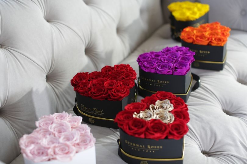 Eternal Roses®