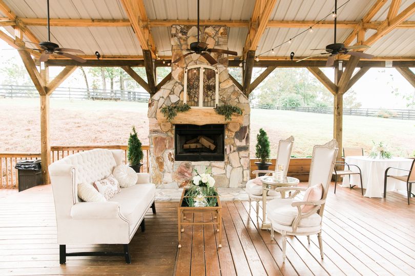 White Oaks Barn Venue Dahlonega Ga Weddingwire