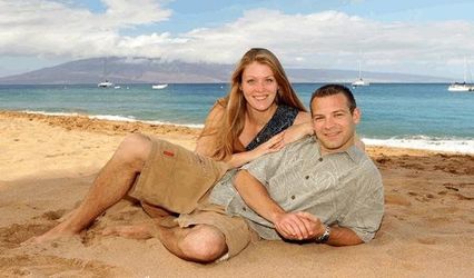 Grins 2 Go Beach Portraits Maui