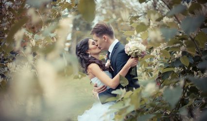 Elegant Events by Andi
