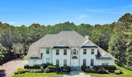 Royalty Rentals