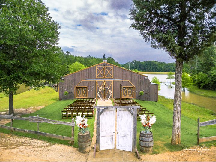 The Farmhouse Retreat