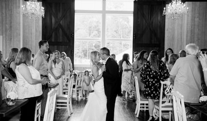 The Blackwall Barn & Lodge