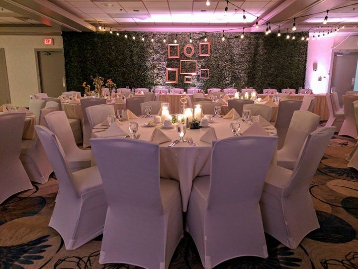 Eastland Suites Hotel & Conference Center