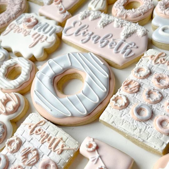Lani’s Custom Cookies