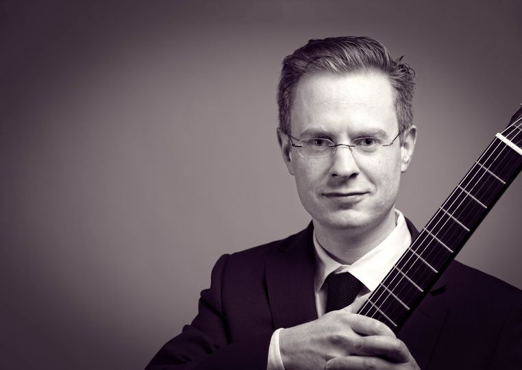 Daniel Corr, Classical Guitarist