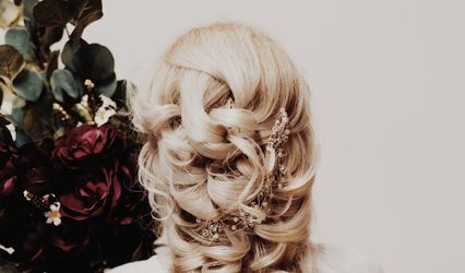 Hair and Makeup Cleveland