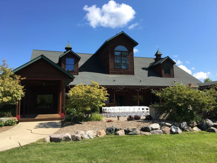 Fenton Winery & Brewery
