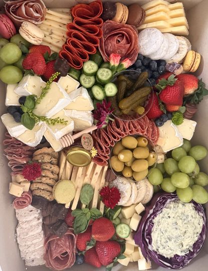 Sylvia's Mobile Bar & Catering LLC
