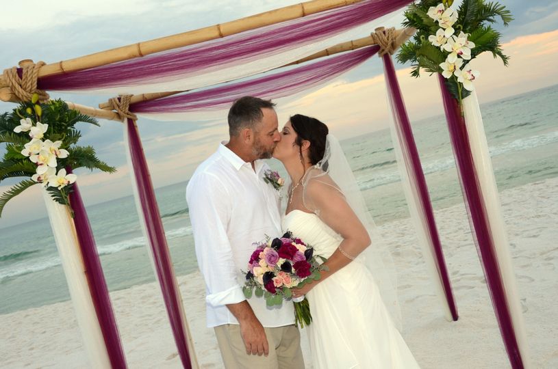 Sunset Beach Weddings Planning Santa Rosa Beach Fl Weddingwire