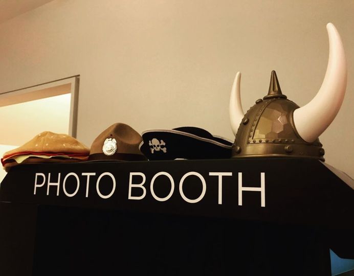 BIG PICTURE PHOTO BOOTH
