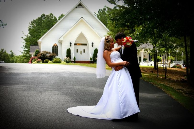 Rainbow Manor Wedding Chapel