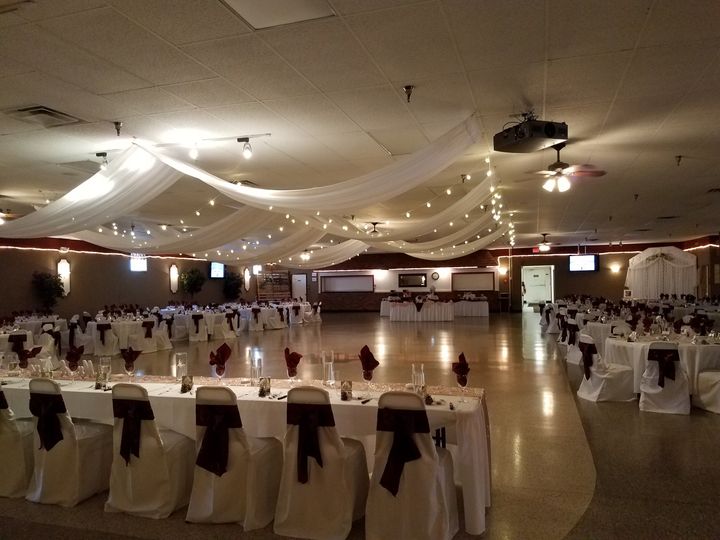Graystone Banquet Hall Venue Perrysburg Oh Weddingwire