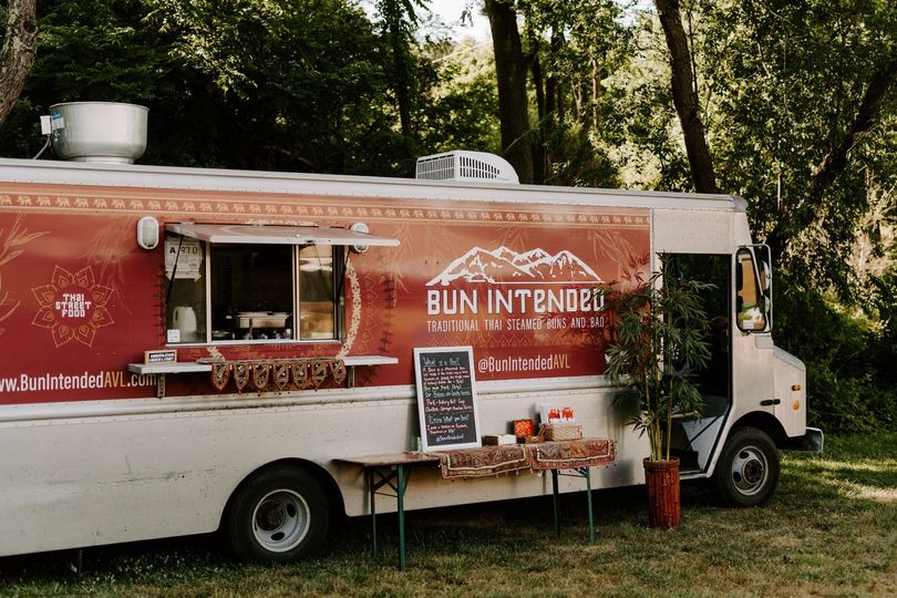 Bun Intended Food Truck Catering Asheville Nc Weddingwire