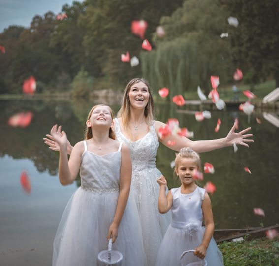 Vows & Venues