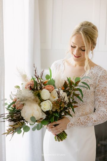 White Lotus Floral Design