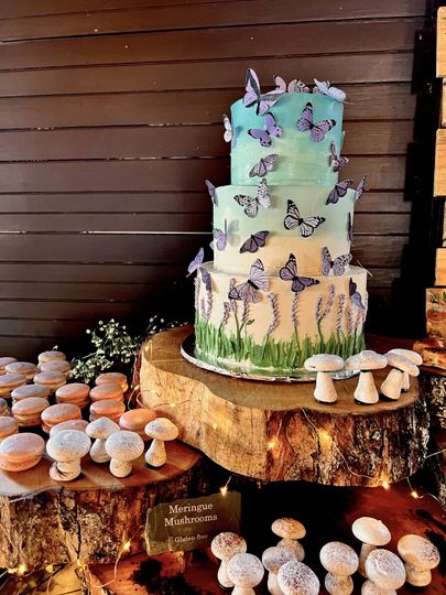 The Goose Chase Cake Design