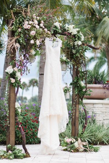 Simply Flowers Flowers West Palm Beach Fl Weddingwire