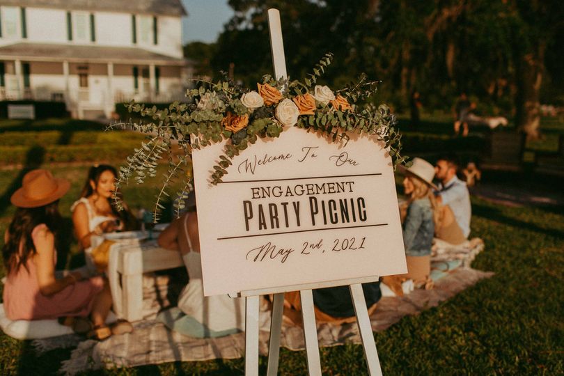 Divine Signs LLC