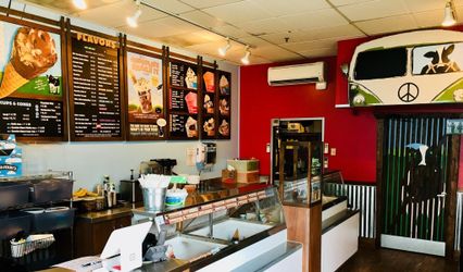 Ben & Jerry's Ice Cream & Cakes
