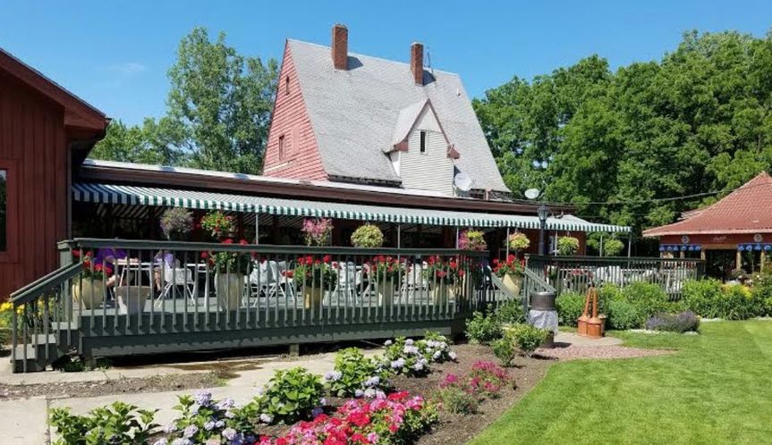 Brookshire Inn & Golf Club - Venue - Williamston, MI - WeddingWire