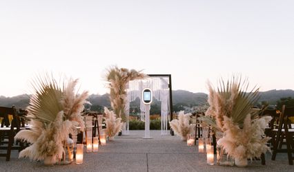La Dolce Vita + Co. Entertainment