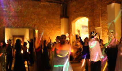 Rockn Rooster DJ & Party Entertainment