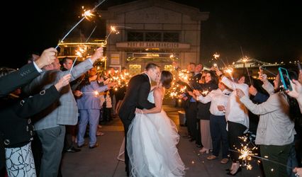 Friss Photography and Entertainment