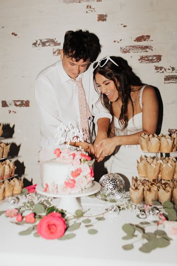 Veil & Vine Weddings