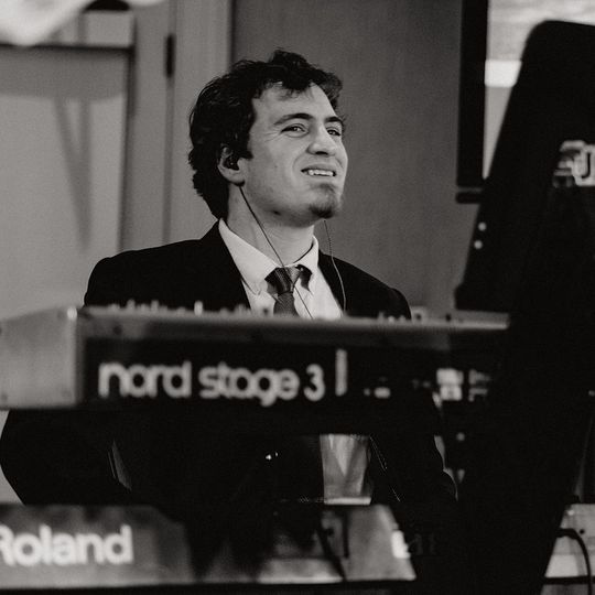 Justin Paschalides Pianist