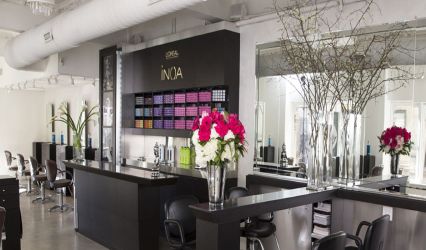 Salon Vanity