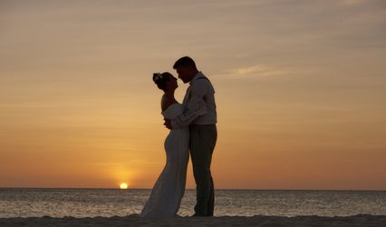 Colosal Weddings