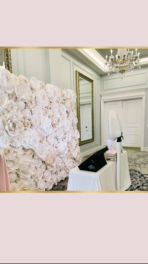 The Foto Stand