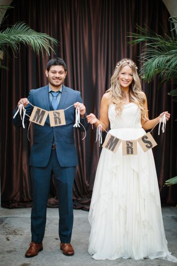 Couple: Jordyn & Brannon	
Anniversary: 10/26/2013	
Location: Asheville, NC	
Photographer: Joanna...