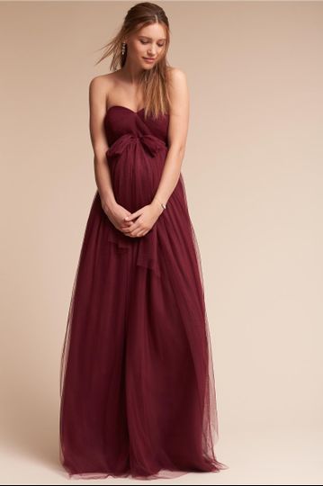 Jill Jill Stuart	BHLDN Iva Crepe Maxi		A long, textured crepe skirt flows from a structured,...