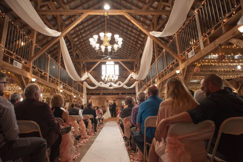The Legacy Barn - Wedding and Event Venue