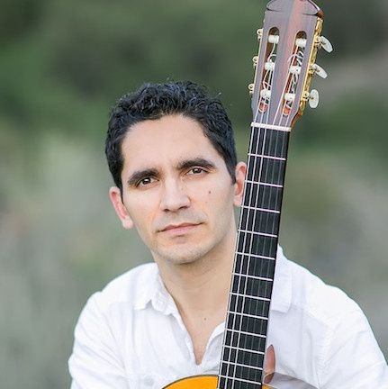 Tavi Jinariu