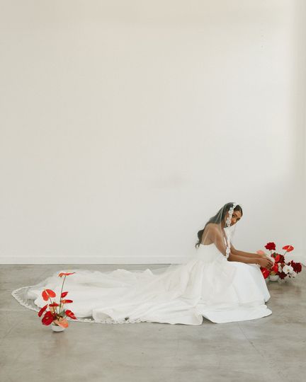 Aisle Studio: Bespoke Bridal