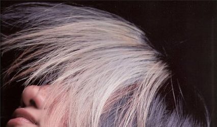 Xquizite Hair Designs & Cosmetics