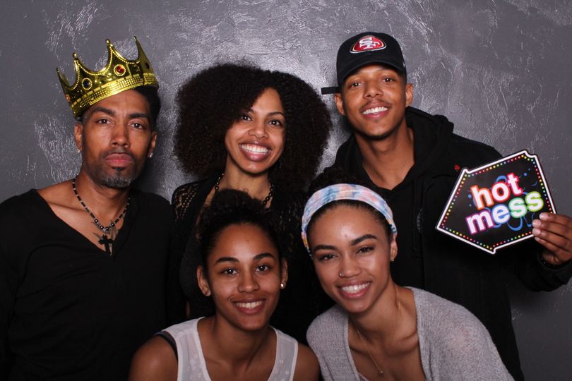 MPrints A PhotoBooth Company