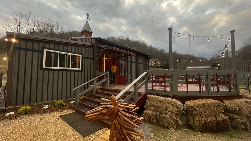 Hillenglade Farms